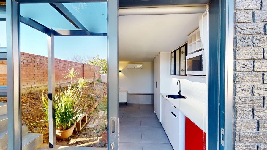 3 Bedroom Property for Sale in The Links Western Cape